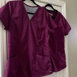 Greys Anatomy by Barco Scrub tops medium Wine/burgundy